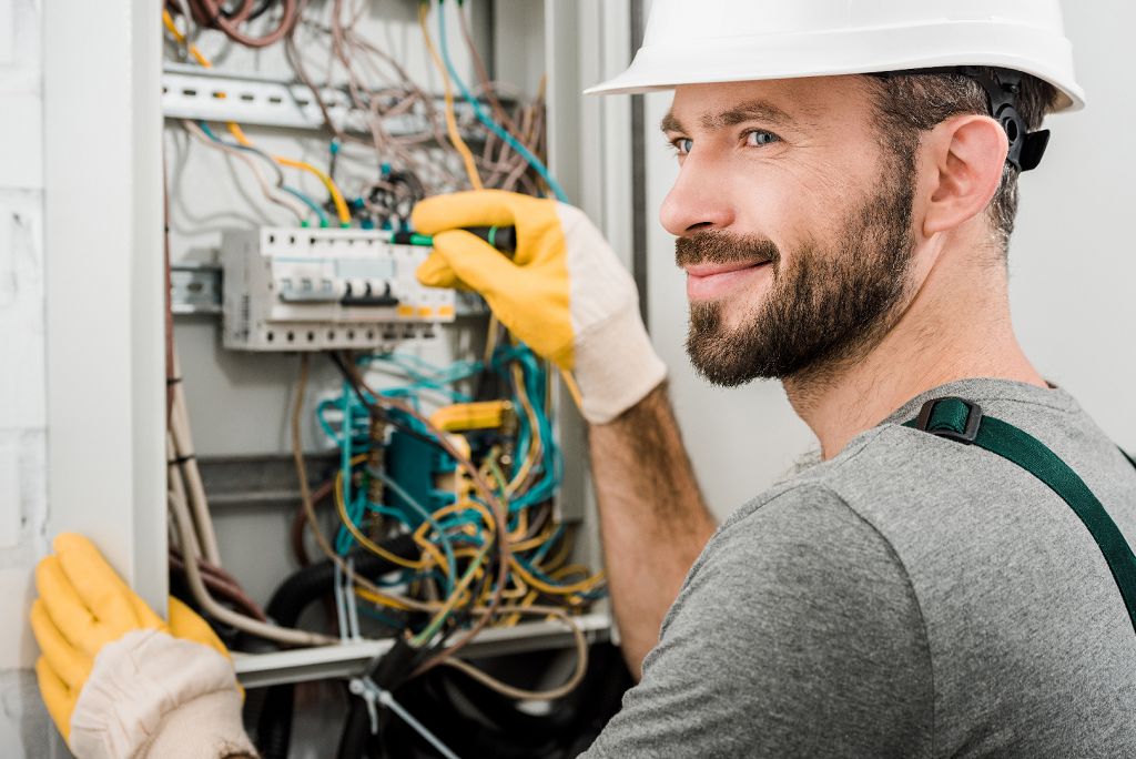 Купуємо індикаторну викрутку в Electronoff і користуємося нею із задоволенням