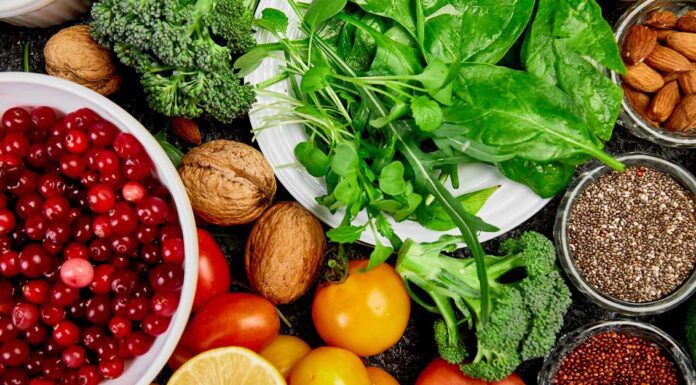 Антиоксиданти: навіщо вони потрібні організму та де їх шукати (продукти, добавки)